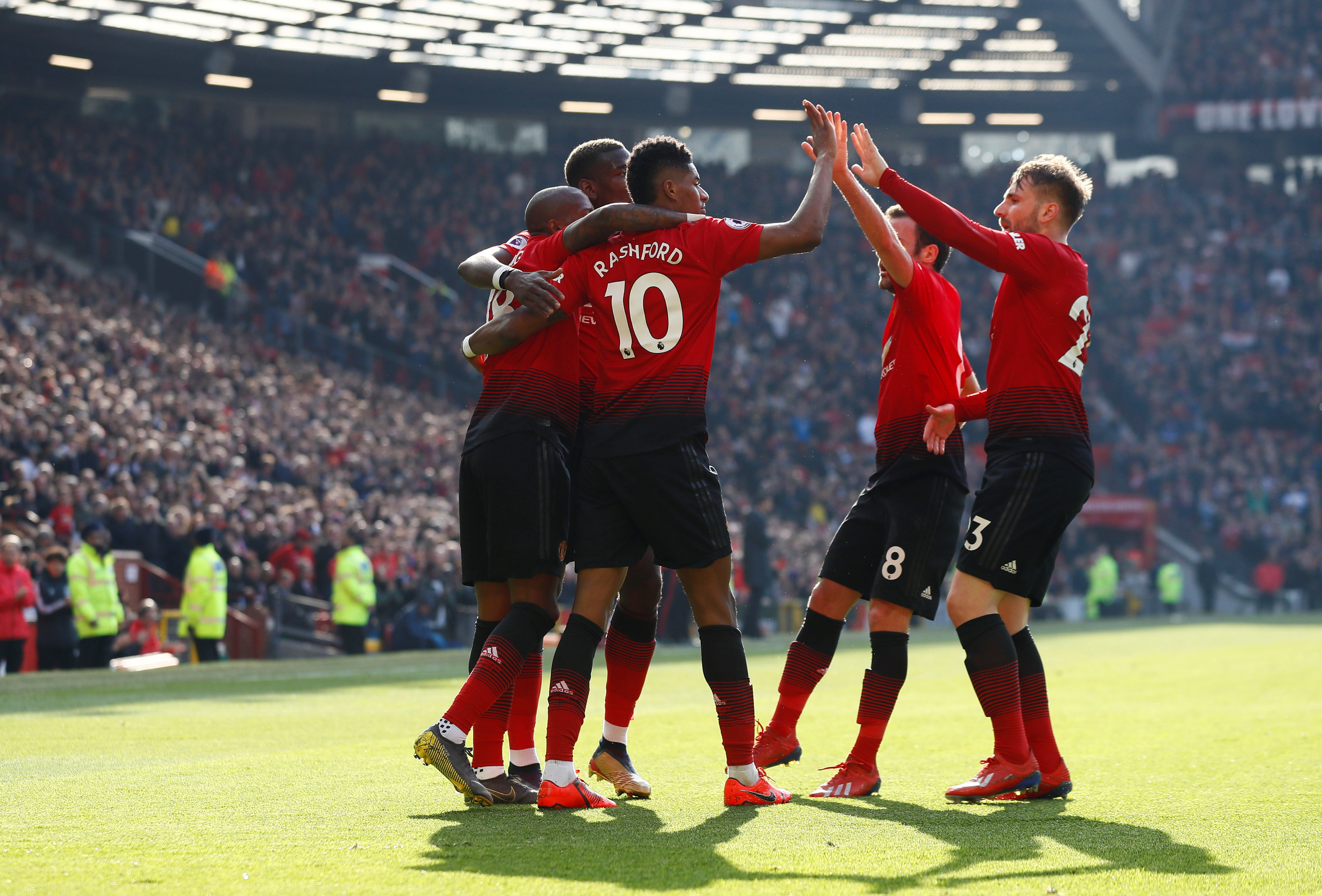 在主场的几 在主场的几